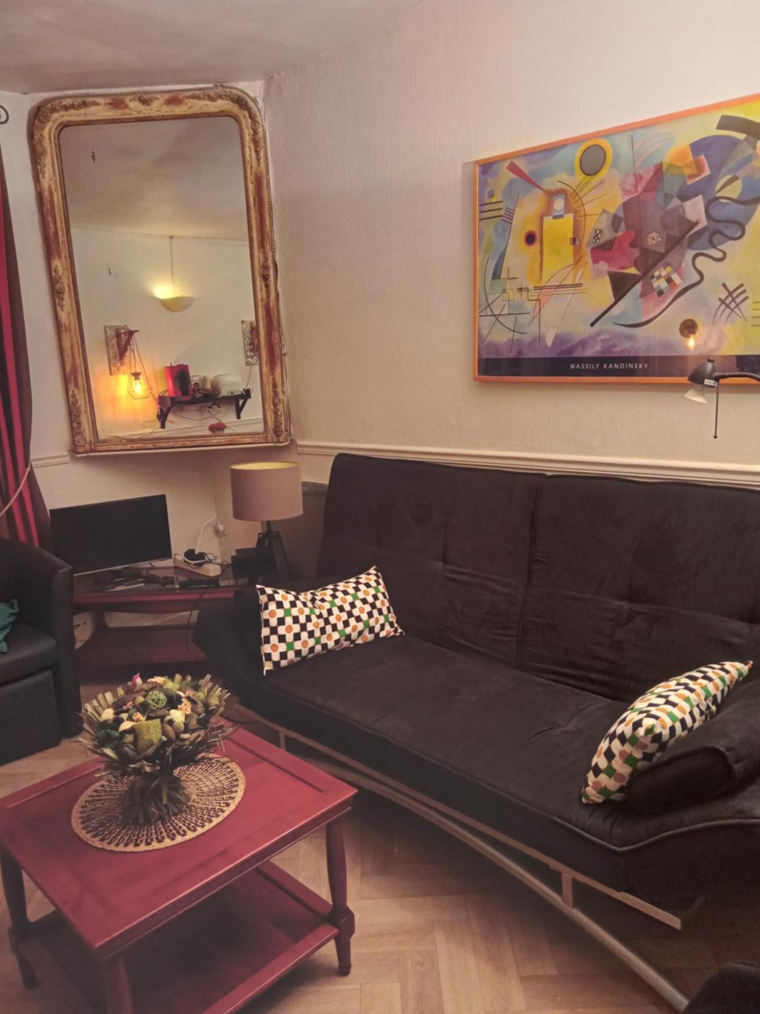 2 Pieces Paris 9 Eme Apartment ภายนอก รูปภาพ